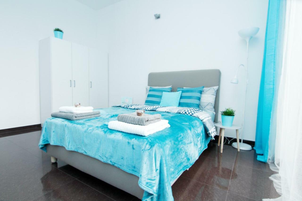 Blue River - Walonska 7 - Apartment With Garden Breslavia Exterior foto